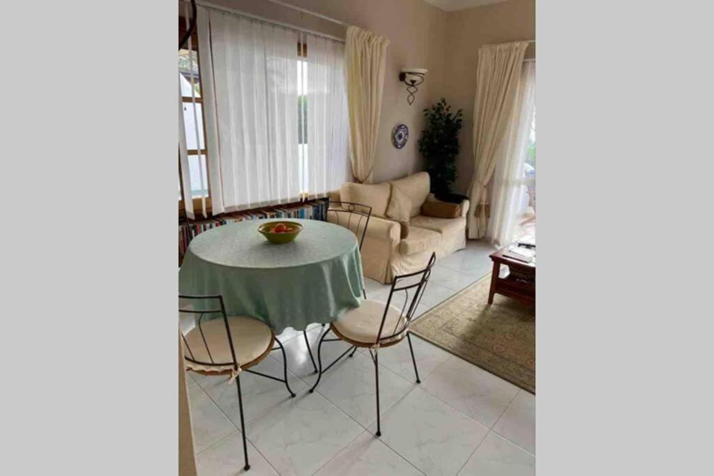 Villa Isa Sea Views Плая Бланка Екстериор снимка