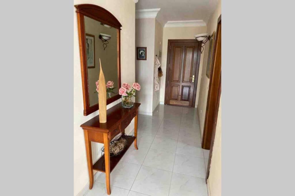 Villa Isa Sea Views Плая Бланка Екстериор снимка