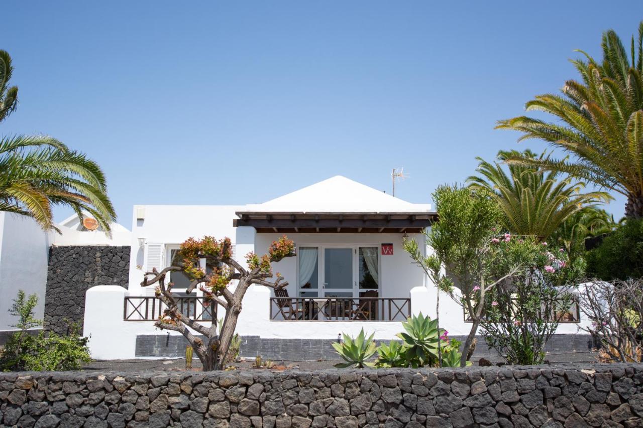 Villa Isa Sea Views Плая Бланка Екстериор снимка